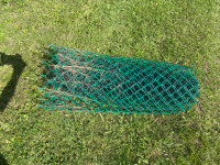  Green chain-link fence 3.5ft x 20ft