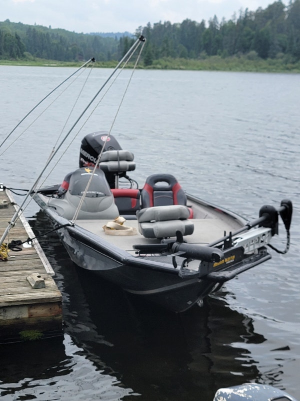 2013 pro190 bass tracker 115 hp pro xs mercury and trailer Powerboats