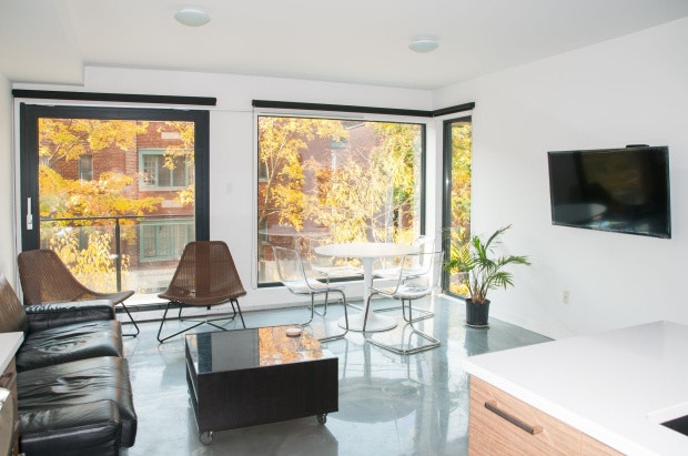 Looking for 1 Roommate | Cherche 1 Coloc (Downtown Montreal) — photo 1