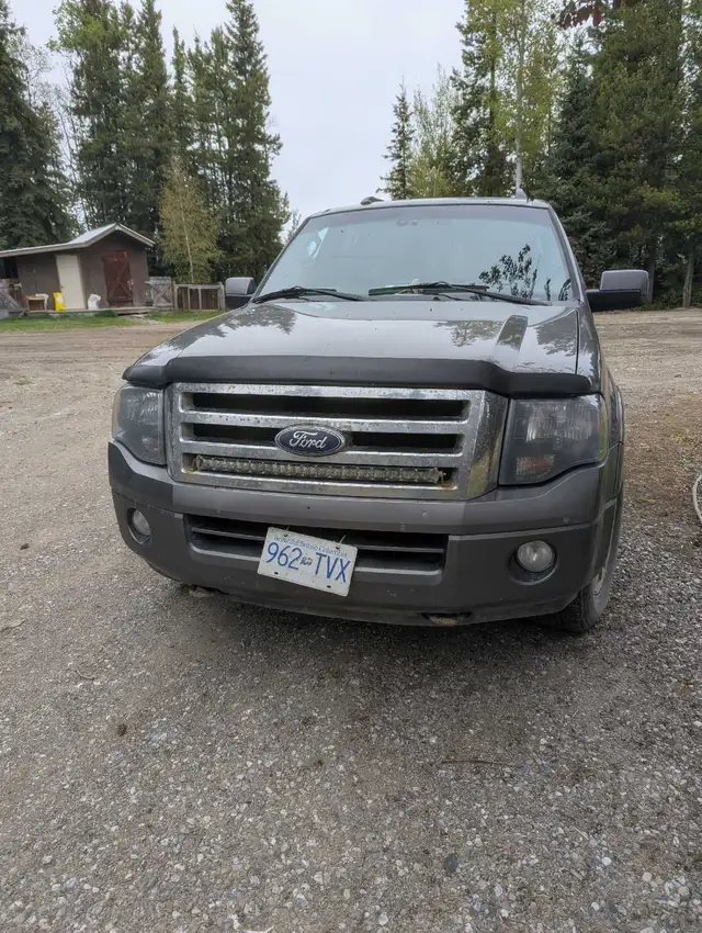 Ford Expedition 524412478659635201