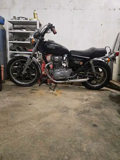 1979 yamaha xs650 Low km Lots of work done over winter to make it run mint and reliable Things chang...