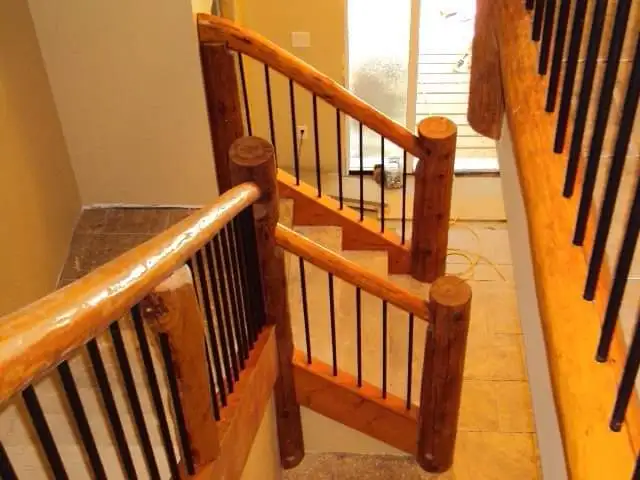 Handcrafted Log Furniture in Home Décor & Accents in Chilliwack - Image 10