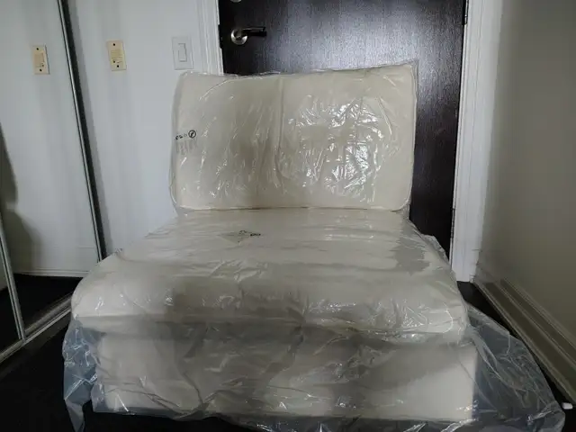 Brand New Armless Seat in Chairs & Recliners in City of Toronto - Image 2