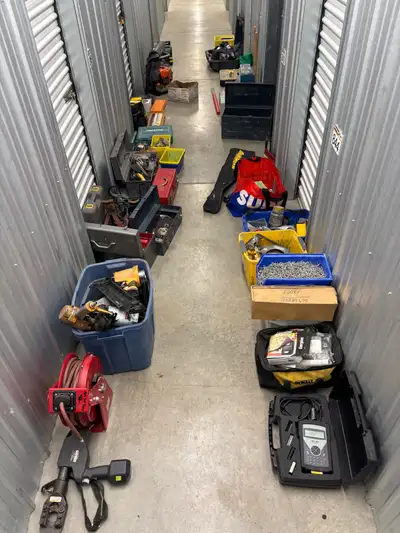 I am selling the entire contents of my storage locker, as seen in the photos. There's a variety of t...