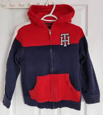 Tommy Hilfiger sweater for kids, size L (12-14) Smoke and pet free home Pick up only. Make an offer...