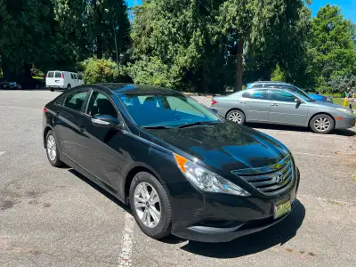 Selling my mom’s older but reliable and excellent shape Sonata. No known issues. Regularly maintaine...