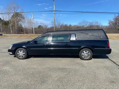 2008 Cadillac hearse 