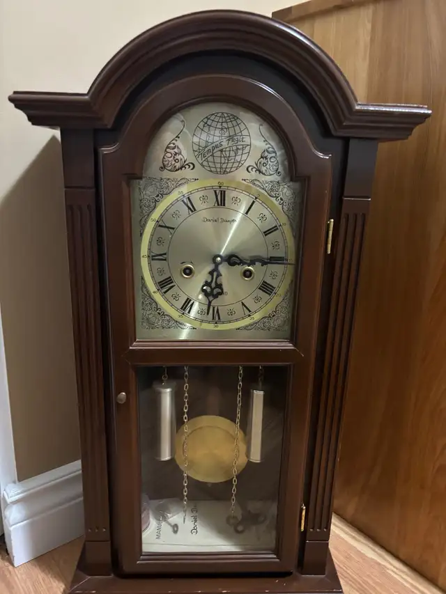 Grandather Clock - Wall in Arts & Collectibles in Ottawa - Image 3