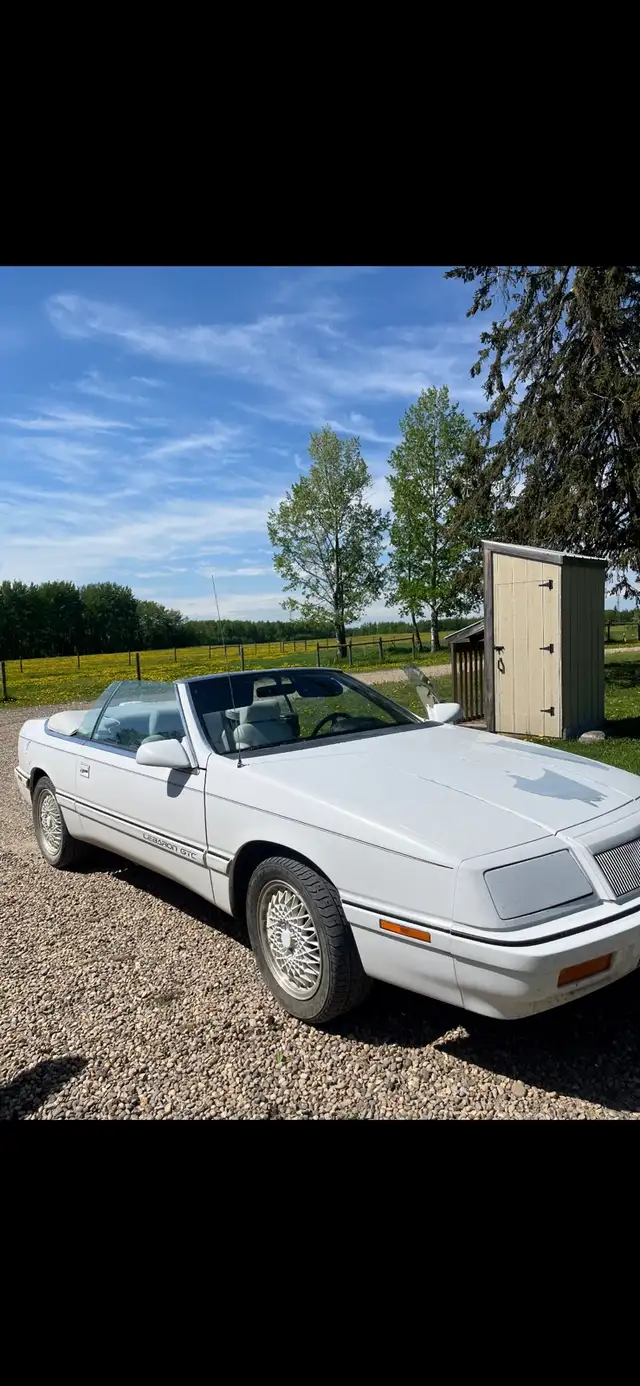 1992 Chrysler LeBaron GTC in Cars & Trucks in Edmonton - Image 3