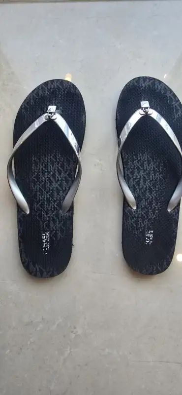 Michael Kors Flip Flops - Black & Silver - Size 11, View more