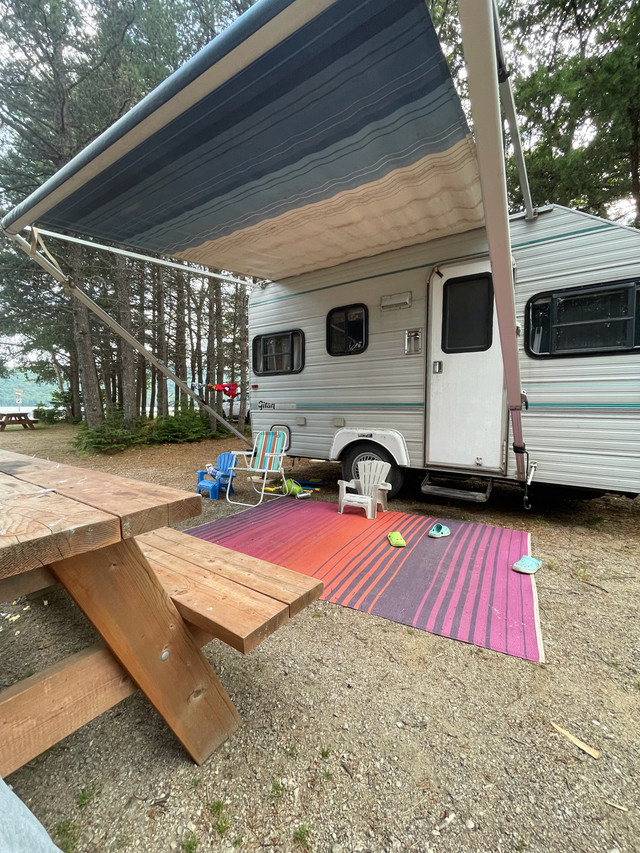 roulotte gitan 1991 model480 805kg dans VR et caravanes  à Ville de Québec