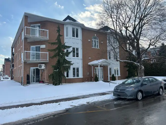 CONDO À VENDRE