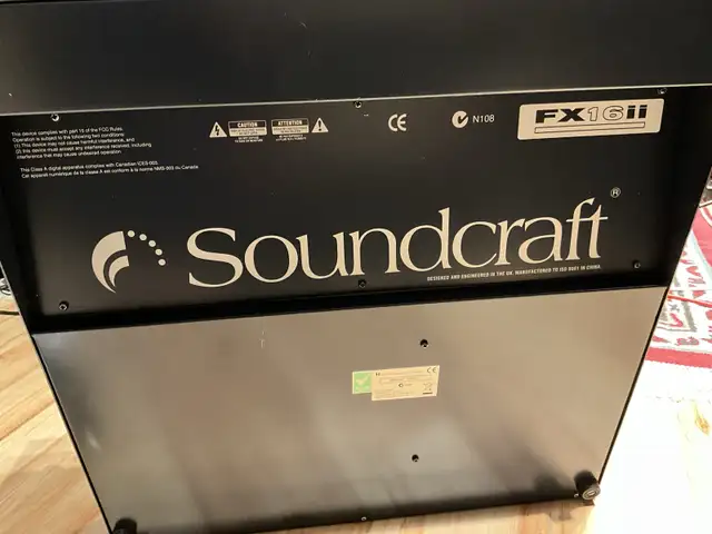 Soundcraft FX16ii Mixer in Pro Audio & Recording Equipment in City of Montréal - Image 7