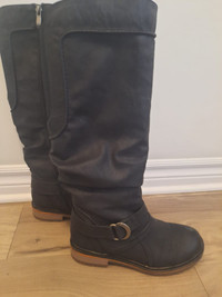 Wanderlust Boots, Size US 7.5 - Like New, Huge Discount! Was $19