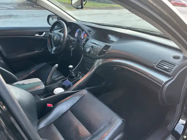 2011 Acura TSX PREMIUM PKG 6 SPD MANUAL in Cars & Trucks in City of Toronto - Image 8