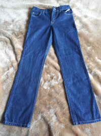 Old Navy Jeans Slim/Skinny Fit (Size 14) New with Tags & Sticker