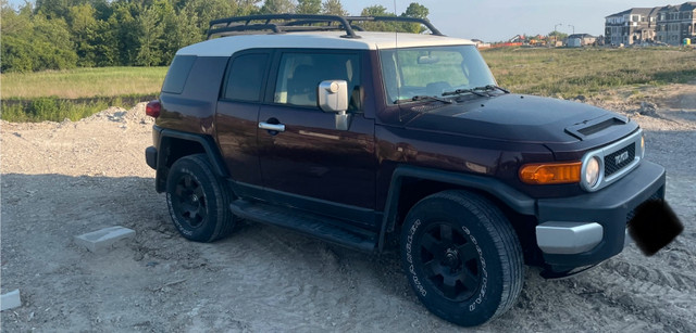 2007 Toyota Fj Cruiser in Cars & Trucks in Markham / York Region - Image 4