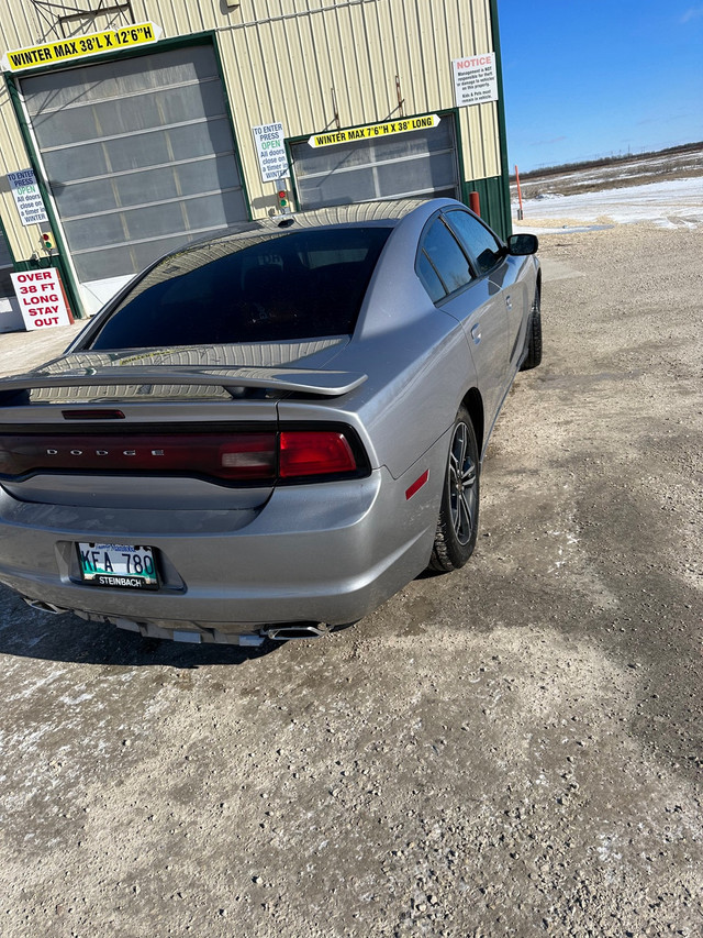 2014 dodge charger saftied  in Cars & Trucks in Portage la Prairie - Image 4