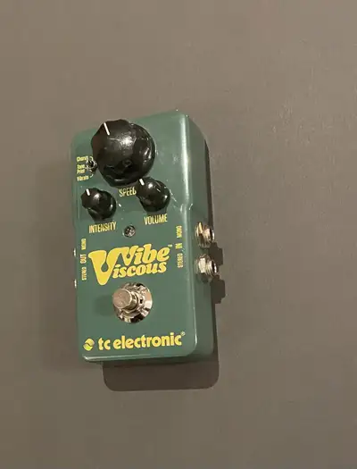 TC Viscous Vibe Guitar Pedal, View more