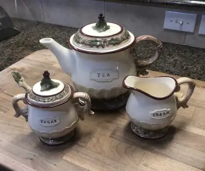 Grasslands Road Christmas Holly Ceramic Tea Pot 6 Piece Set, View more