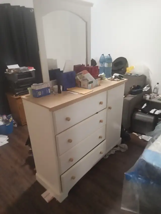 dresser and mirror in Dressers & Wardrobes in Peterborough - Image 3