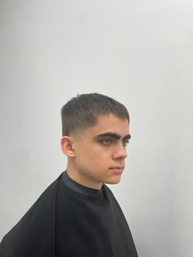 Free Apprentice Haircuts | Barber Theory Toronto in Health and Beauty Services in City of Toronto - Image 4