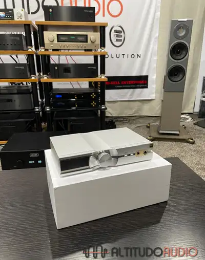iFi Audio Neo iDSD Dac Headphone Amplifier, View more