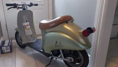 Razor Pocket Mod Electric Scooter – Kids Will LOVE IT!, View more