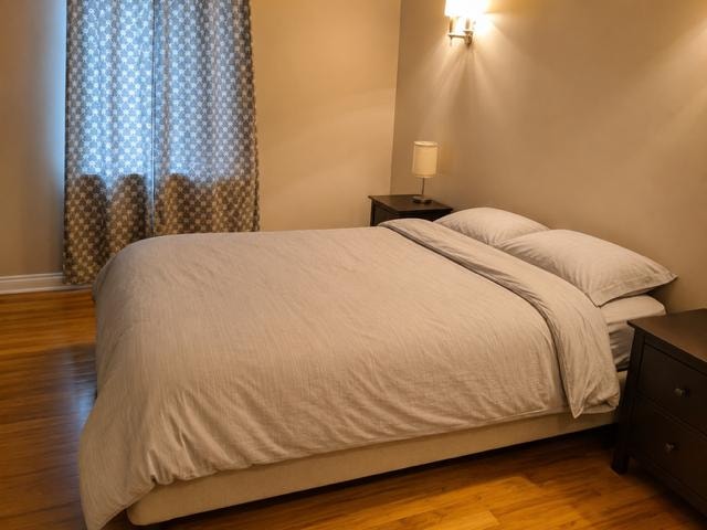 Beautiful upper duplex for rent/Magnifique duplex 5 1/2 à louer — photo 3