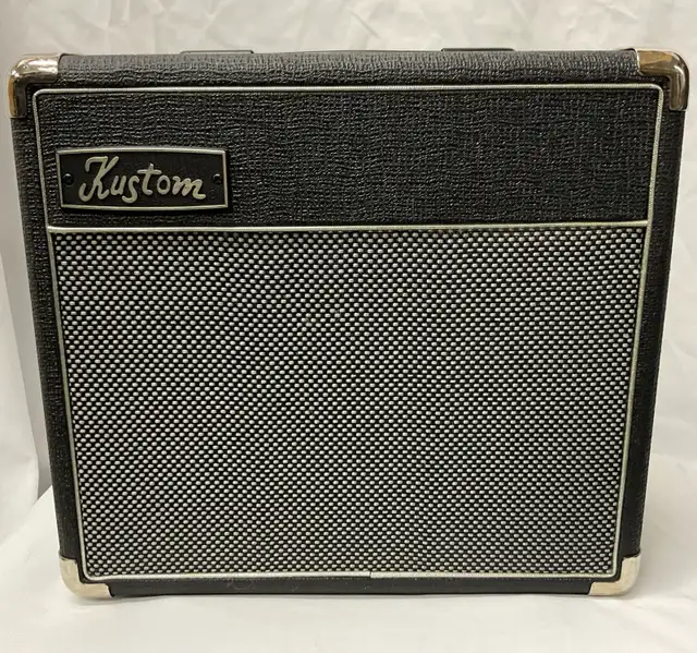 KUSTOM THE DEFENDER V5 TUBE AMP in Amps & Pedals in North Bay - Image 2