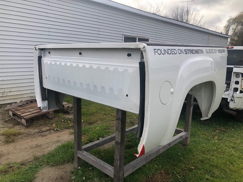 2012 GMC Sierra box like new Auto Body Parts Ottawa Kijiji