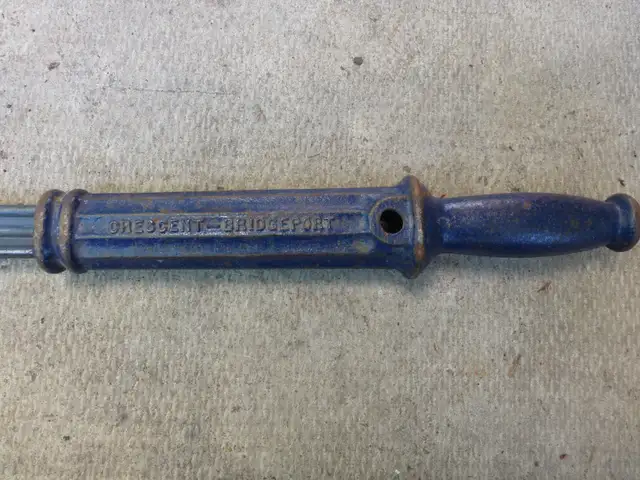 Vintage Nail Puller542524417214392322