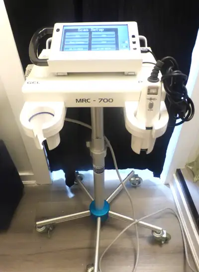 CubeScan BioCon-700 Bladder Scanner With Transducer Excellent Condition As seen in pictures By Mcube...