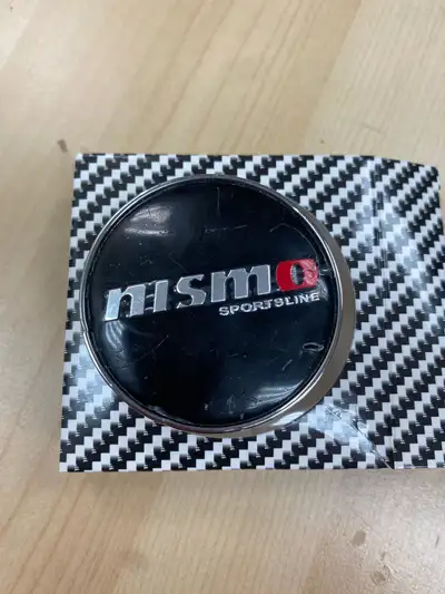 4 center cap Nismo de 60mm Neuf