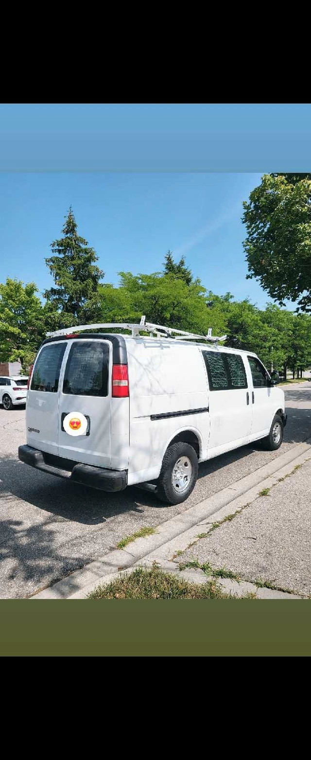 2009 Chevrolet Express 2500 Cagro Truck in Cars & Trucks in Mississauga / Peel Region - Image 2