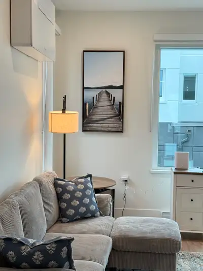 [EAST VAN] Brand New Luxury 2B2B+Flex Student Suite w/ AC – Fully Furnished for 2–4 Friends (June 15...