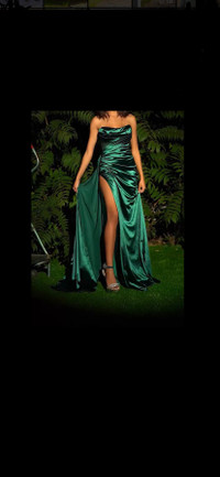 Emerald Green (Prom) Dress
