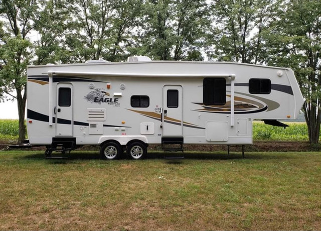 2010 jayco 28.5 BHS in Travel Trailers & Campers in Norfolk County