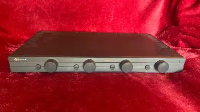 Sonance SS4VC 3 Kg/6 lbs. 4 zone speaker selector and volume controller. * Test this out before you...