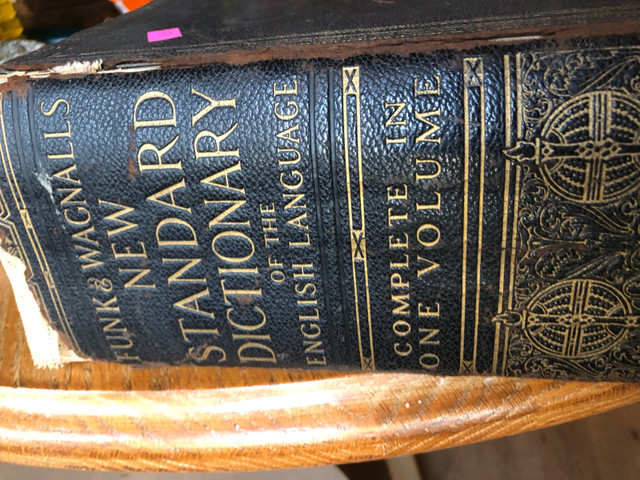 FUNK &amp;WAGNALLS NEW STANDARD DICTIONARY 1913 EDITION in Arts & Collectibles in Kawartha Lakes