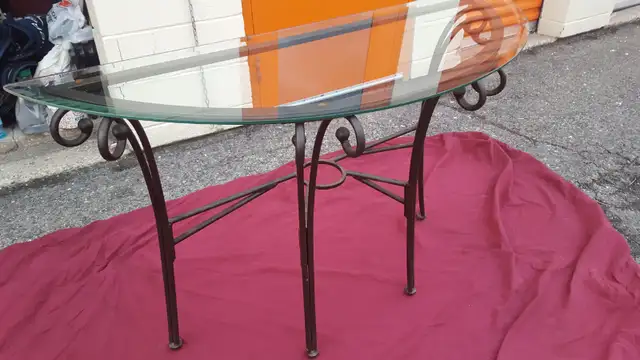 2 end tables & coffee table NO GLASS TOPS)62864361725441127