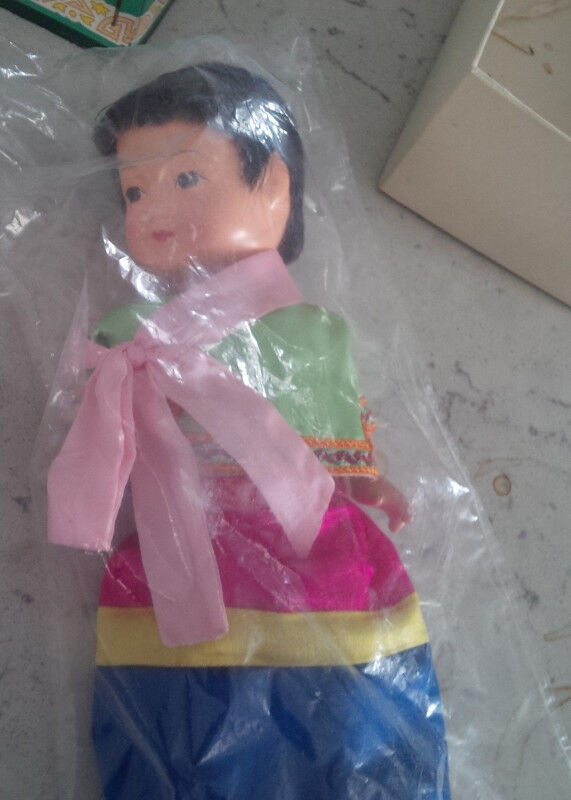 Chinese National Character Doll, New, in Box in Arts & Collectibles in Kitchener / Waterloo - Image 2