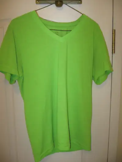 Men's Lime green t-shirt - excellent condition, View more