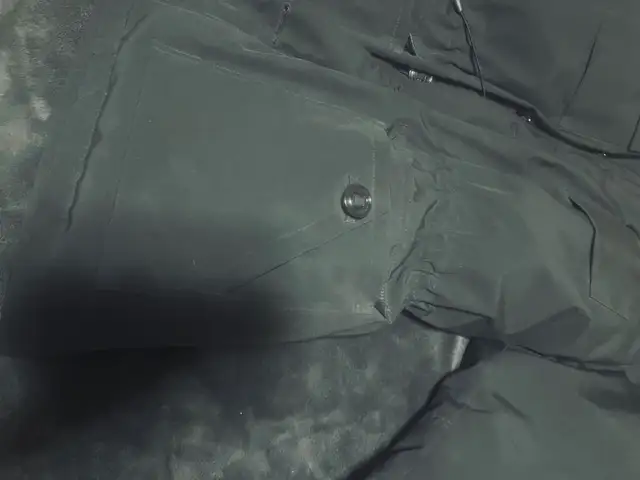 Canada Goose Jacket and Sorell boots. Reduced price  in Other in Calgary - Image 7