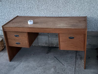 Free desk