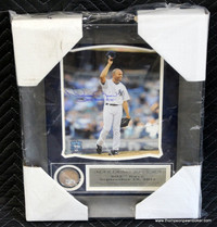 Mariano Rivera 602nd Save Tipping Hat Signed framed photo