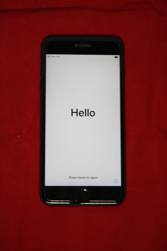Apple iPhone 7 Plus (Black) - 128GB - Original box & accessories in Cell Phones in Markham / York Region