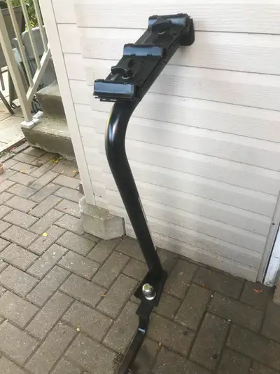 Swagman Support d'attelage pour 3 vélos (Porte-Vélo/Bike Rack), s'adapte à un récepteur de 1 1/4" av...