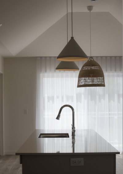RARE – 4 ½ PLAFOND CATHÉDRAL – 1280 pi² – Garage intérieur – Internet inclus – Mascouche Quartier Ma...
