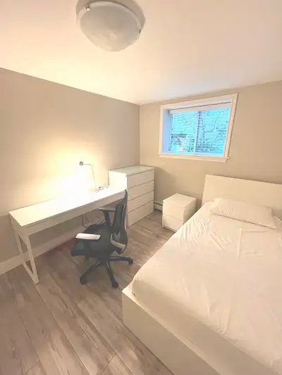 Furnished Private room for rent in Halifax on Medina Court, Halifax NS B3N 3G4. Close to Halifax Sho...